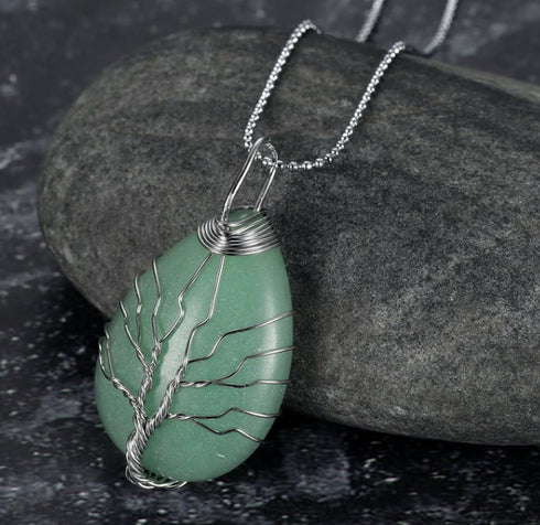 Unisex Fashion Celtic Tree Of Life Pendant & Chain On Teardrop Semi-Precious Stone