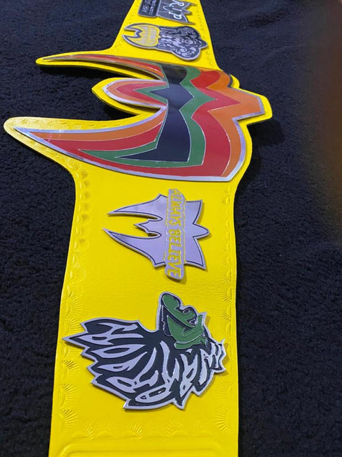 WWE Ultimate Wrestling Championship Belt TS-5025