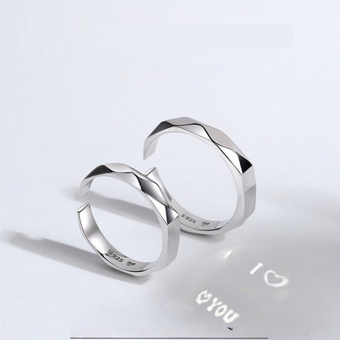 Sterling Silver Rings Show Surprise Love Pattern